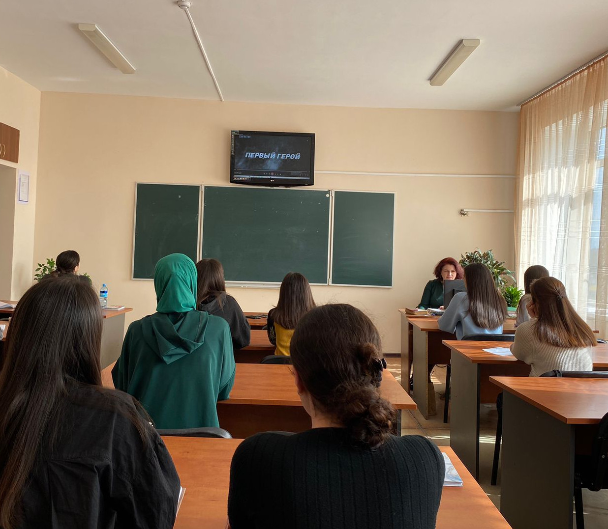 Интерактивная лекция по профилактике экстремизма и терроризма в молодежной среде была проведена в дагестанском колледже